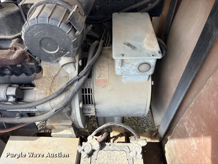 image for item FK1289 2006 Magnum MLT3060MMH light plant