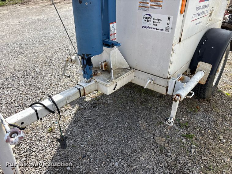 image for item FK1289 2006 Magnum MLT3060MMH light plant