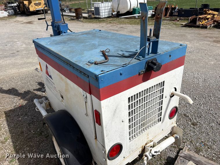 image for item FK1289 2006 Magnum MLT3060MMH light plant