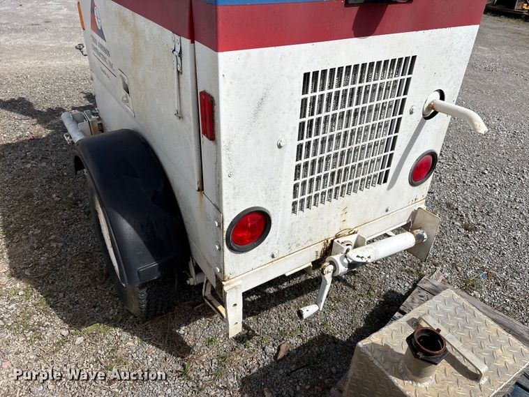 image for item FK1289 2006 Magnum MLT3060MMH light plant