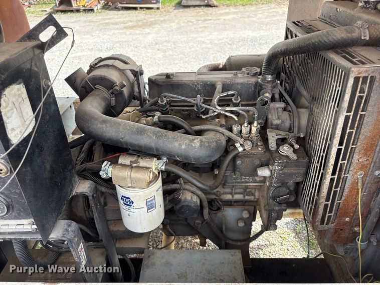 image for item FK1289 2006 Magnum MLT3060MMH light plant