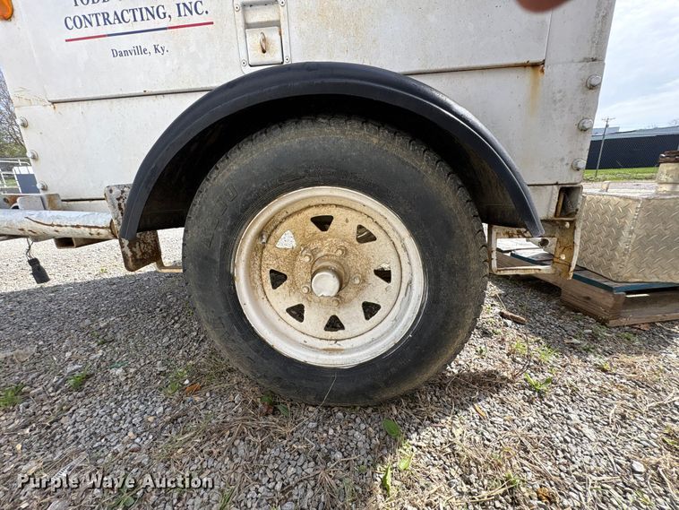 image for item FK1289 2006 Magnum MLT3060MMH light plant