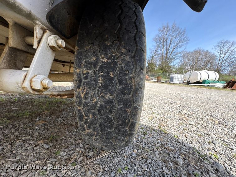 image for item FK1289 2006 Magnum MLT3060MMH light plant