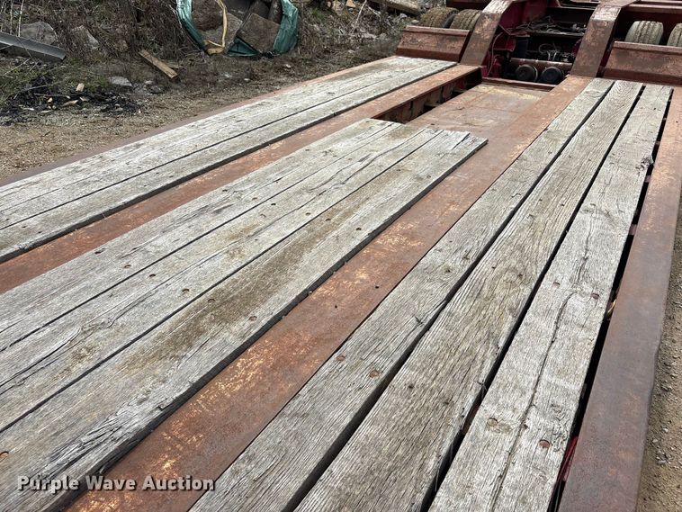 image for item FK1290 2007 Trail King Industries lowboy equipment trailer