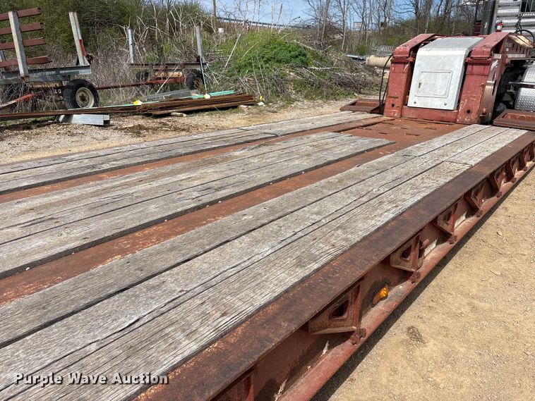 image for item FK1290 2007 Trail King Industries lowboy equipment trailer