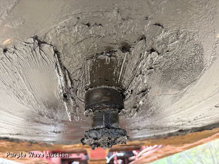 image for item FK1290 2007 Trail King Industries lowboy equipment trailer