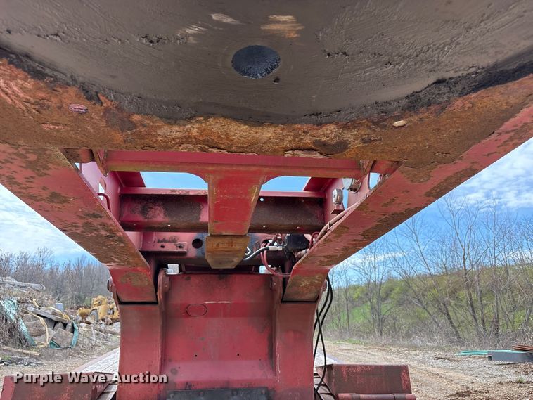 image for item FK1290 2007 Trail King Industries lowboy equipment trailer