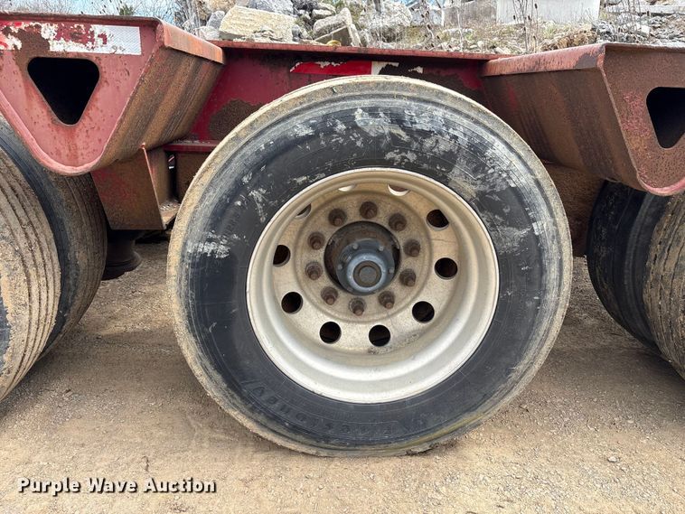 image for item FK1290 2007 Trail King Industries lowboy equipment trailer