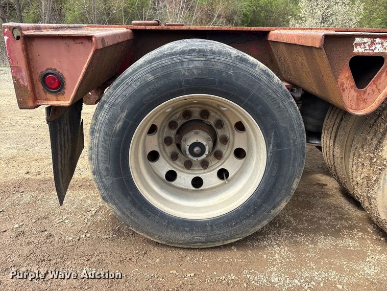 image for item FK1290 2007 Trail King Industries lowboy equipment trailer