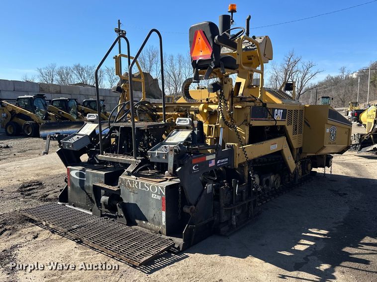 image for item FK1844 1998 Caterpillar AP-650-B paver