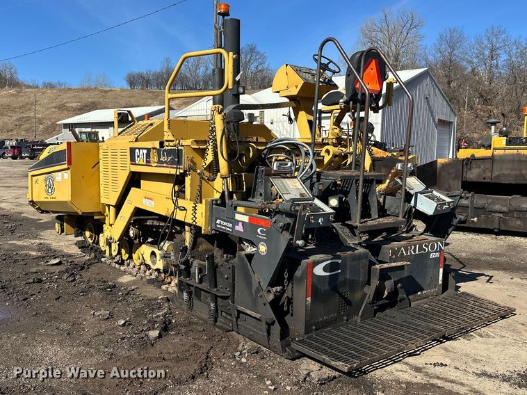 image for item FK1844 1998 Caterpillar AP-650-B paver