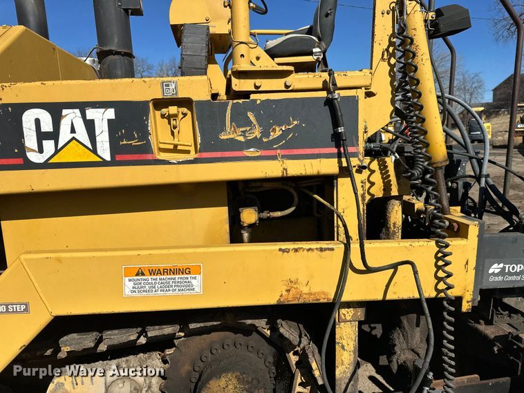image for item FK1844 1998 Caterpillar AP-650-B paver