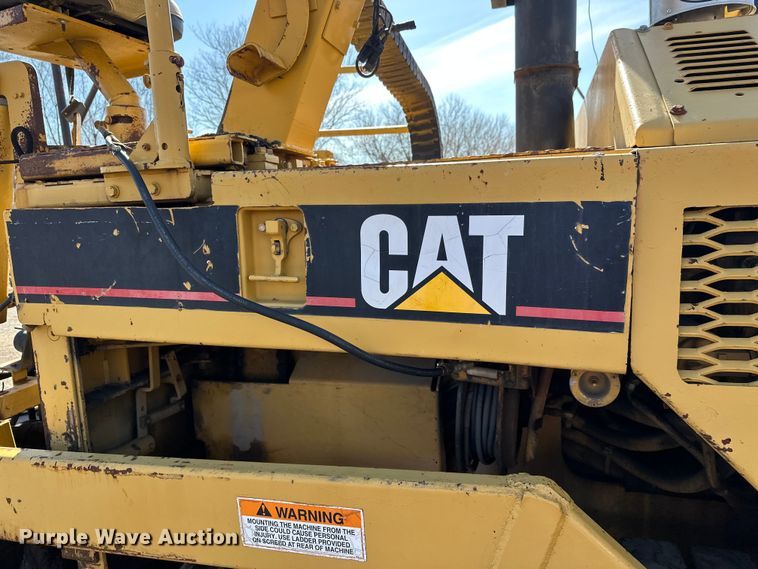 image for item FK1844 1998 Caterpillar AP-650-B paver