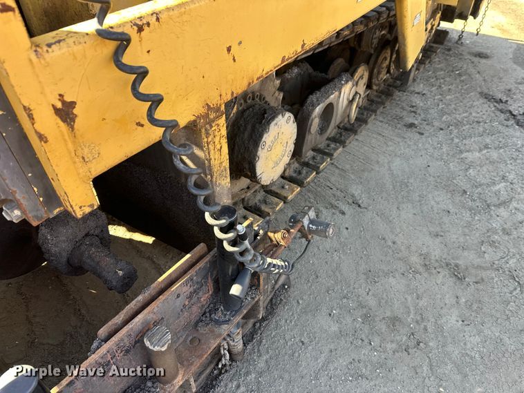 image for item FK1844 1998 Caterpillar AP-650-B paver