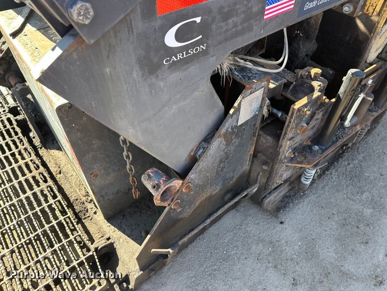 image for item FK1844 1998 Caterpillar AP-650-B paver