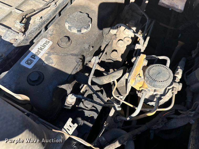 image for item FK1844 1998 Caterpillar AP-650-B paver