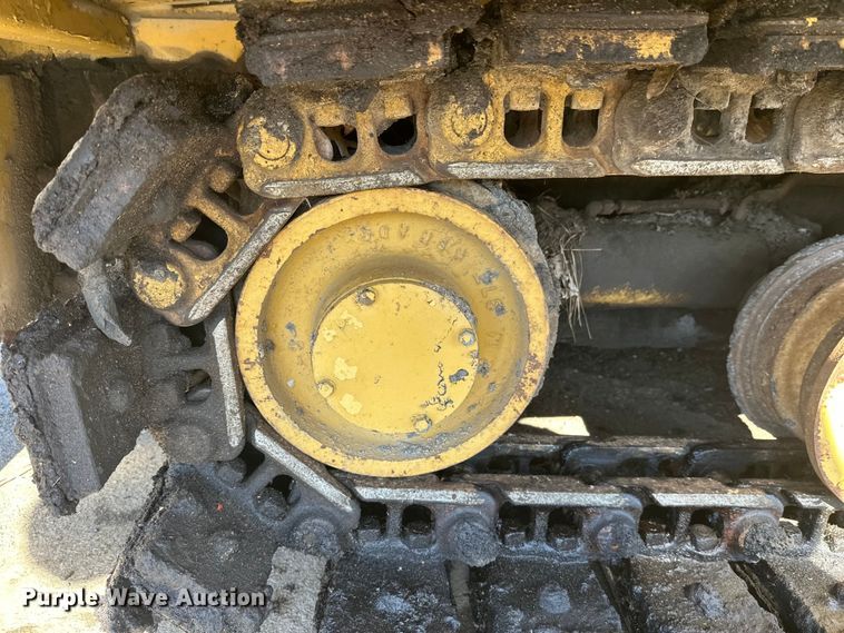 image for item FK1844 1998 Caterpillar AP-650-B paver