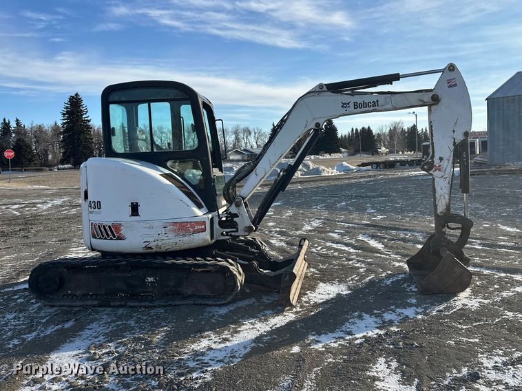 image for item FK1864 2008 Bobcat 430 mini excavator