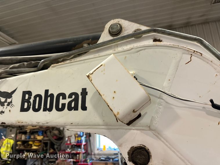 image for item FK1864 2008 Bobcat 430 mini excavator