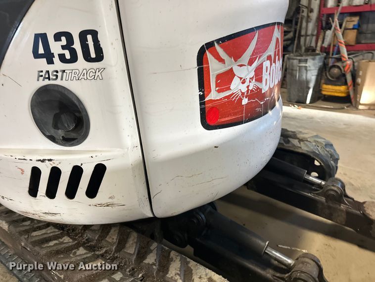 image for item FK1864 2008 Bobcat 430 mini excavator
