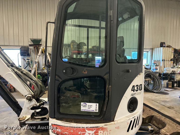 image for item FK1864 2008 Bobcat 430 mini excavator