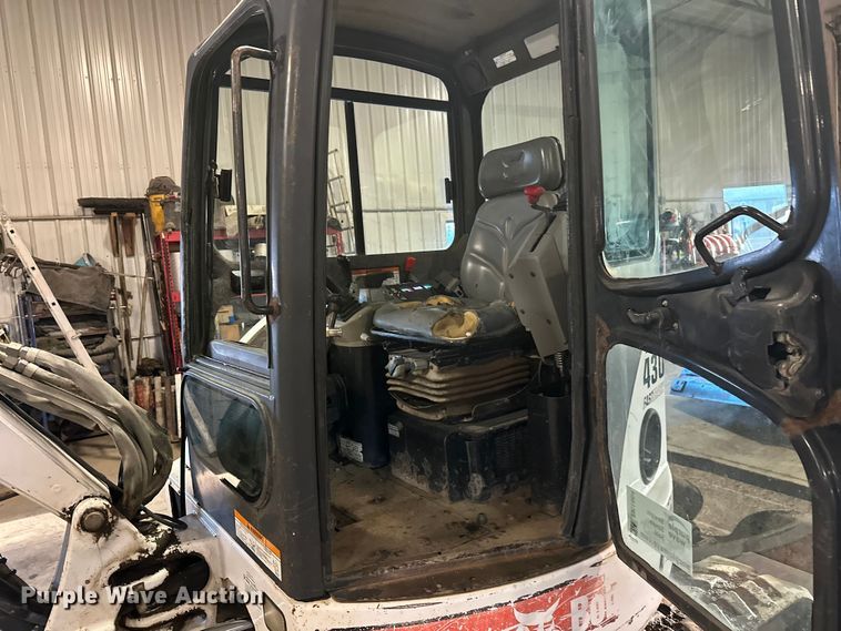 image for item FK1864 2008 Bobcat 430 mini excavator