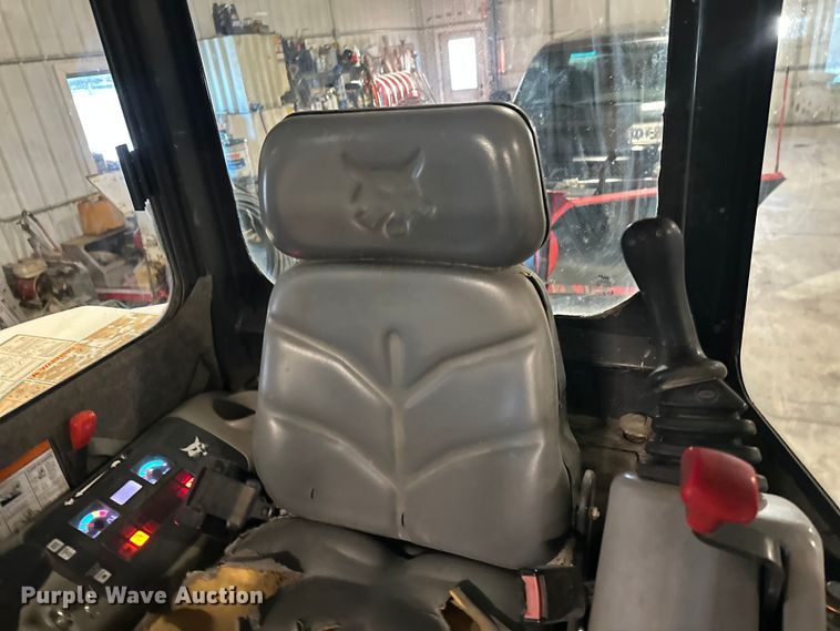 image for item FK1864 2008 Bobcat 430 mini excavator