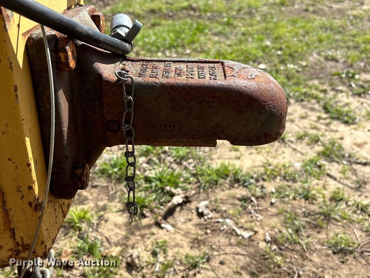 image for item FK2552 2016 Belshe T2 equipment trailer