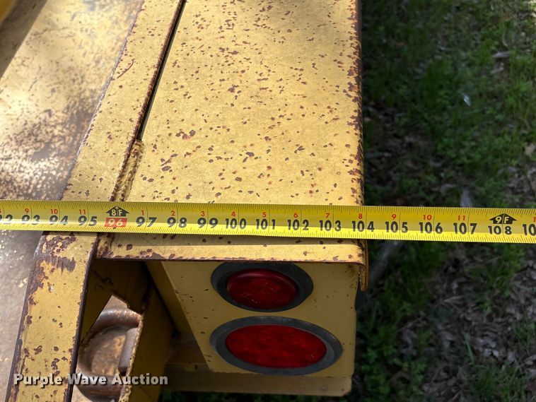 image for item FK2552 2016 Belshe T2 equipment trailer