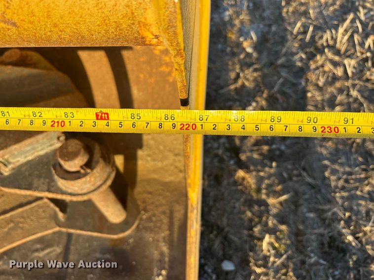 image for item FO3579 1998 Caterpillar 426C backhoe