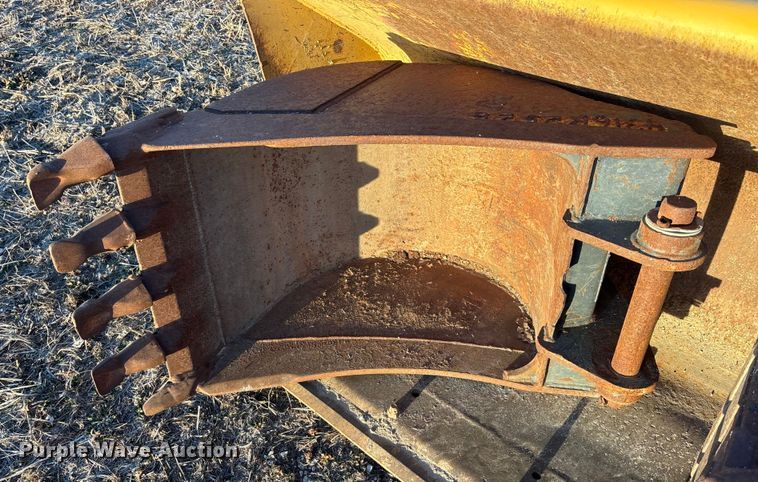 image for item FO3579 1998 Caterpillar 426C backhoe