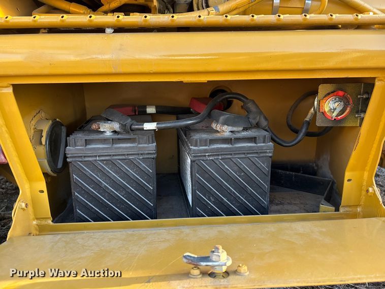 image for item FO3579 1998 Caterpillar 426C backhoe