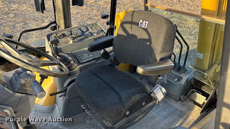 image for item FO3579 1998 Caterpillar 426C backhoe