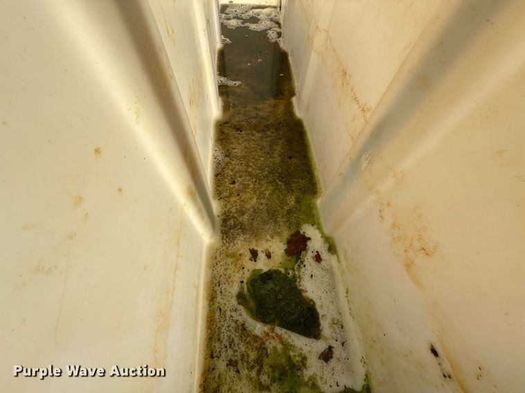 image for item HI9283 Vermeer LP555DT vacuum excavator