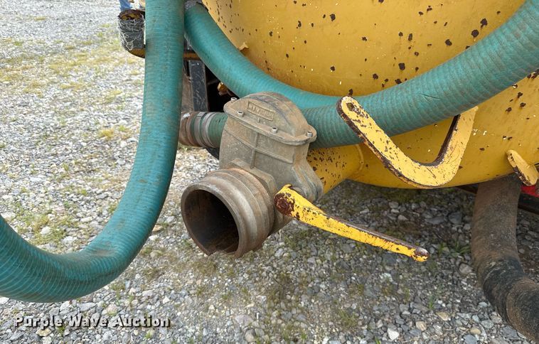 image for item HI9283 Vermeer LP555DT vacuum excavator