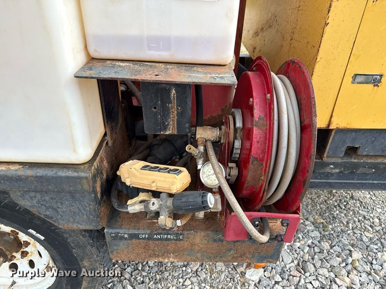 image for item HI9283 Vermeer LP555DT vacuum excavator