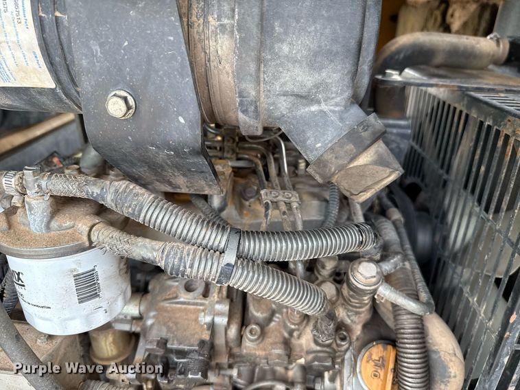 image for item HI9283 Vermeer LP555DT vacuum excavator