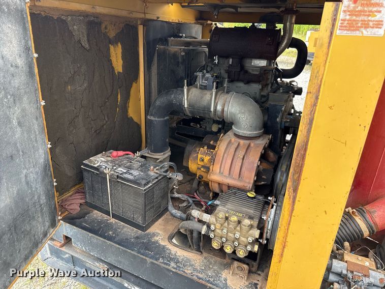 image for item HI9283 Vermeer LP555DT vacuum excavator