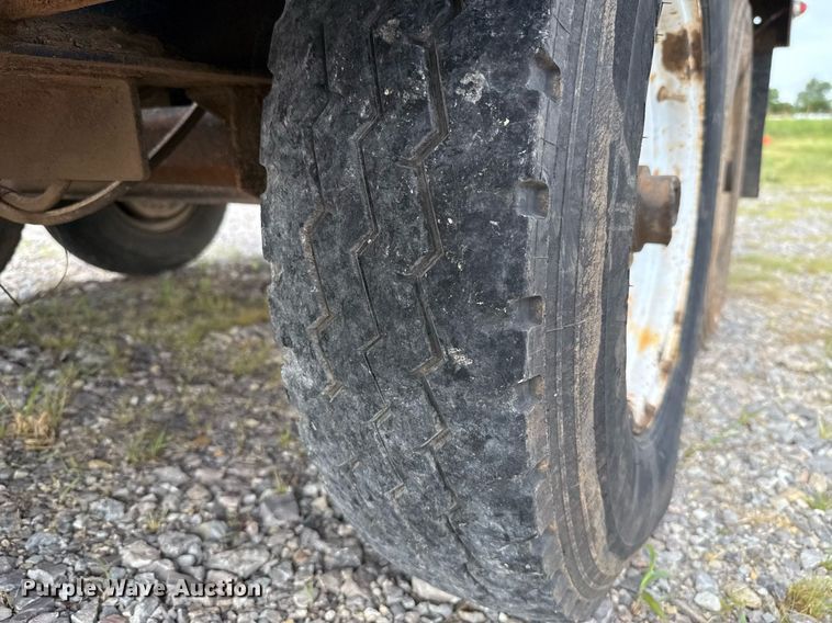 image for item HI9283 Vermeer LP555DT vacuum excavator