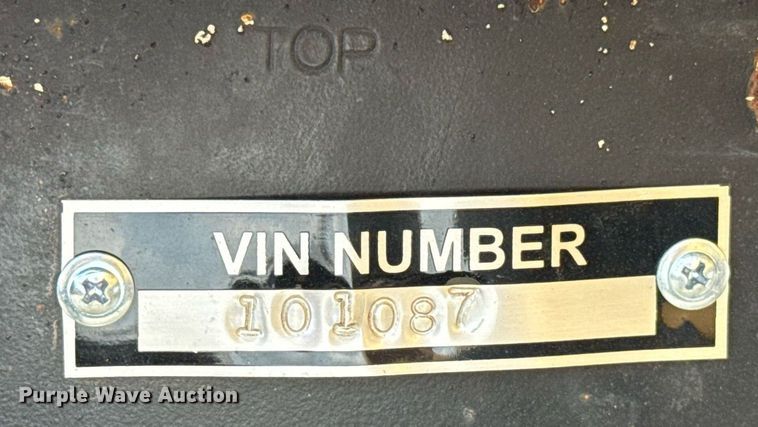 image for item HI9283 Vermeer LP555DT vacuum excavator