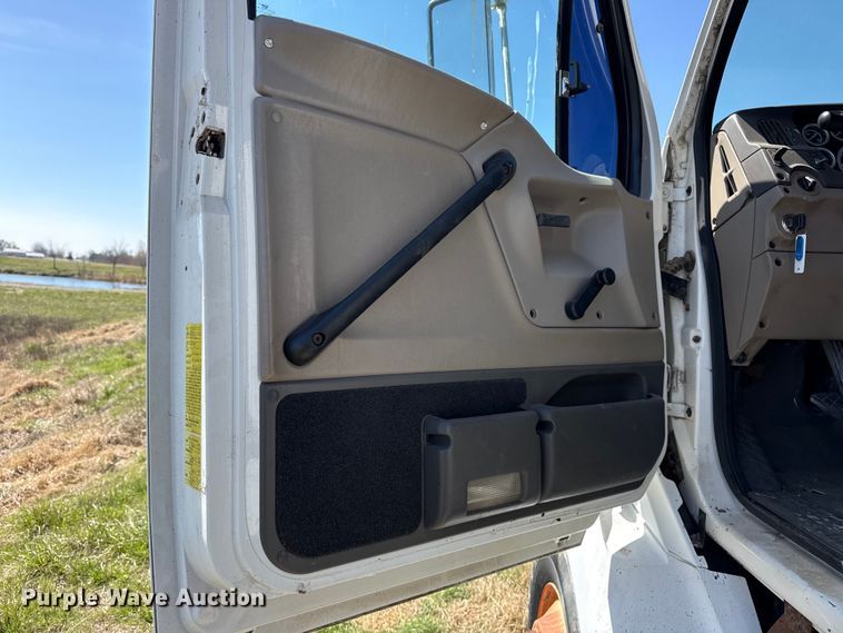 image for item HT9430 2005 Sterling L-Line dump truck