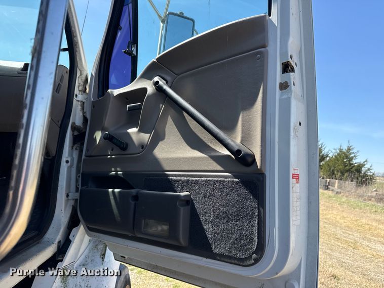 image for item HT9430 2005 Sterling L-Line dump truck