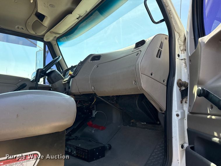 image for item HT9430 2005 Sterling L-Line dump truck