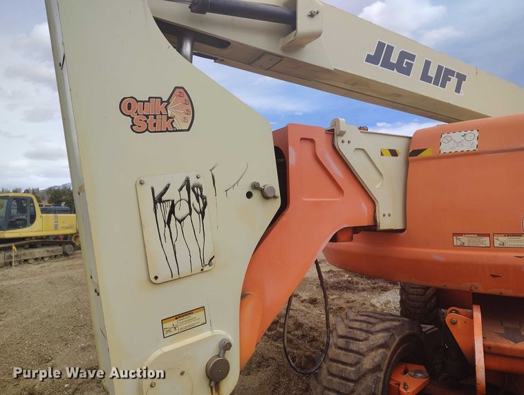 image for item IH9483 2007 JLG 800A boom lift