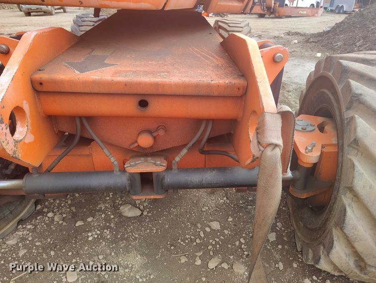 image for item IH9483 2007 JLG 800A boom lift