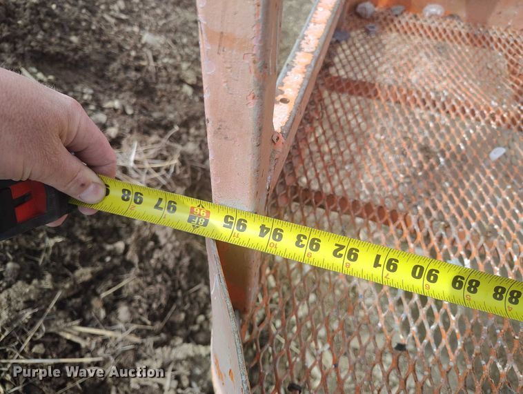 image for item IH9483 2007 JLG 800A boom lift