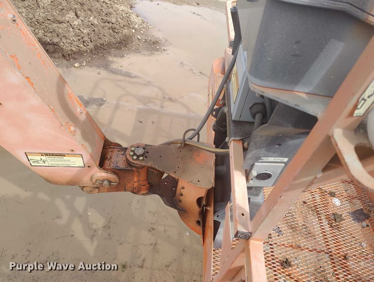 image for item IH9483 2007 JLG 800A boom lift