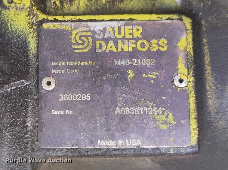 image for item IH9483 2007 JLG 800A boom lift