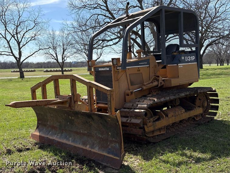 image for item NK9041 Komatsu D31P-18 dozer