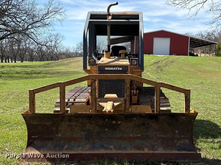 image for item NK9041 Komatsu D31P-18 dozer